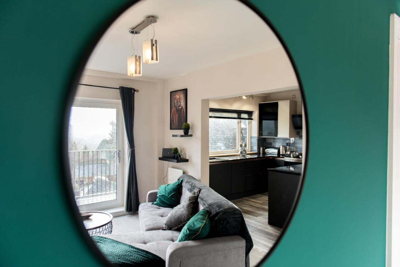 Immaculate 3 Bed House - Stunning Balcony Views Apartment Matlock  Ngoại thất bức ảnh